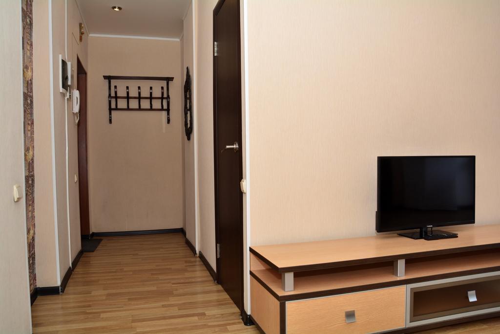 Apartments Engelsa 47A Cselyabinszk Kültér fotó